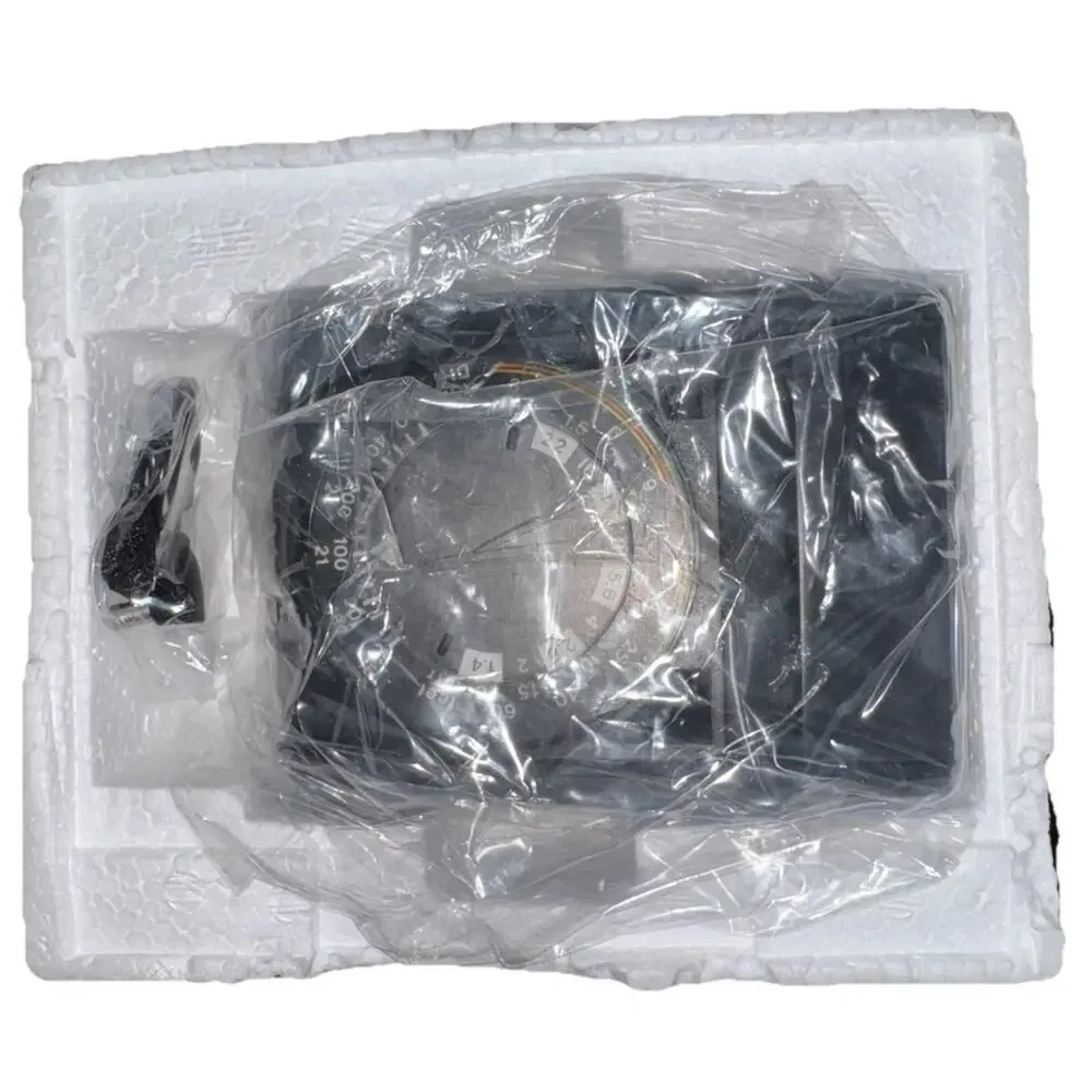 Albinar 100AT Thyristor Automatic Flash w/ Bounce Device GN30ASA 100 Never Used